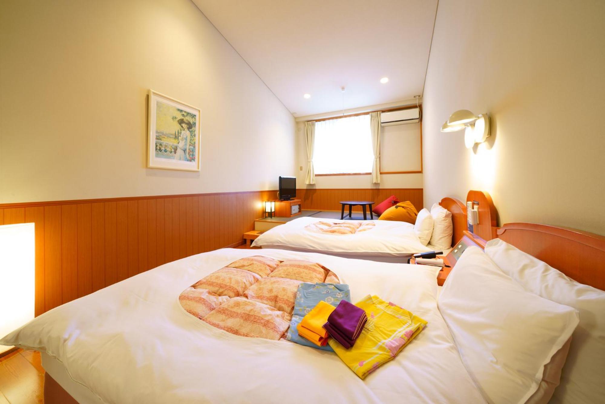 Hotel Yawaragi-no-Sato Yadoya Yufu Camera foto